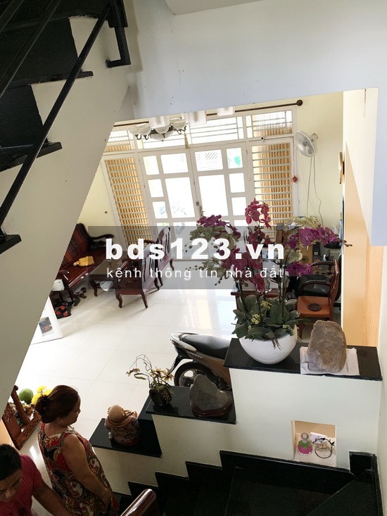 Nhà 2 Lầu Sân Thượng Hẻm Xe Hơi 502 Huỳnh Tấn Phát, P.BT, Quận 7
