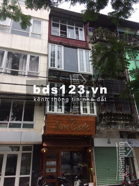 Chính chủ cần bán nhà mặt phố 54 Trấn Vũ