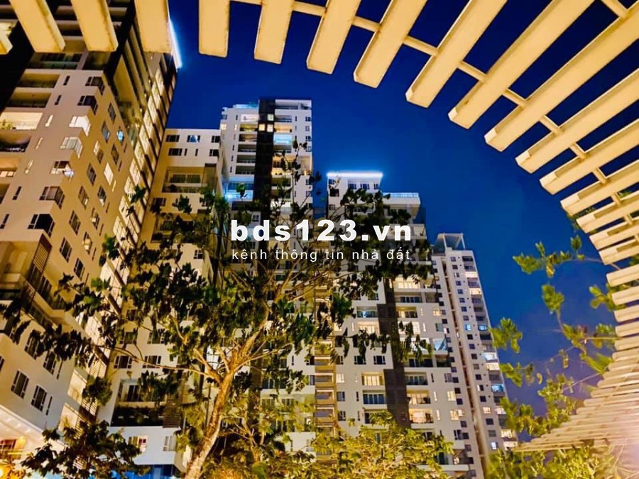 Bán căn hộ 3PN - Dt 119m2 - View Sông SG - LM81- Giá:9.1 tỷ (full).Lh 0903 989 980. Em Trí