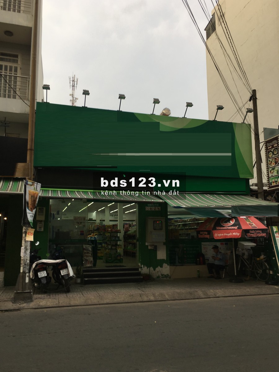 MT đ.Trần Nhân Tôn. DT 8 X 15. Nhà Cấp 4. Vị trí đẹp .