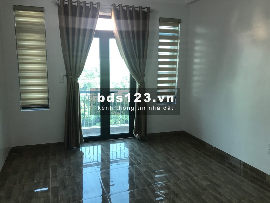 Bán nhà mặt phố Chương Dương, Hải Dương, 45.6m2, 3 tầng, gara, 2 tỷ 450 triệu