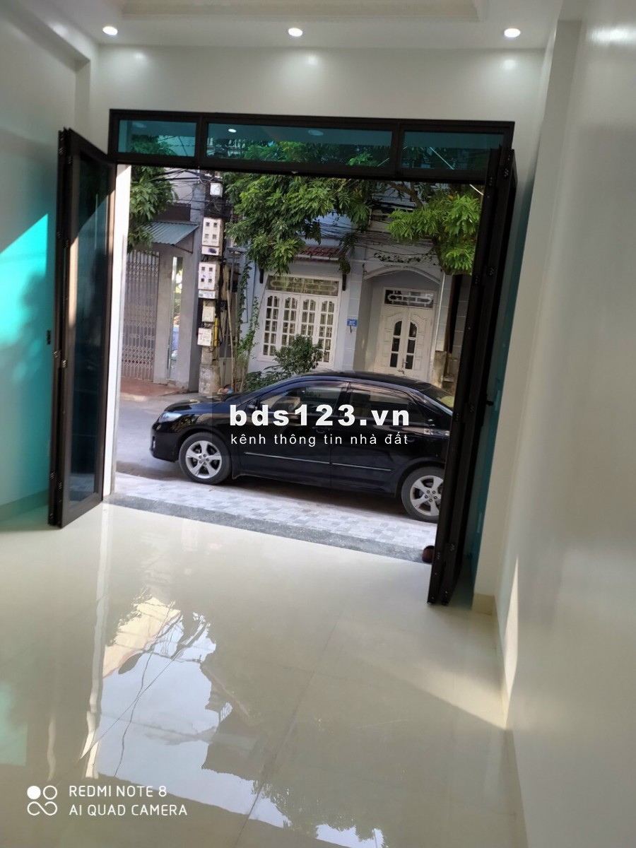 Bán nhà mặt phố Chương Dương, Hải Dương, 45.6m2, 3 tầng, gara, 2 tỷ 450 triệu