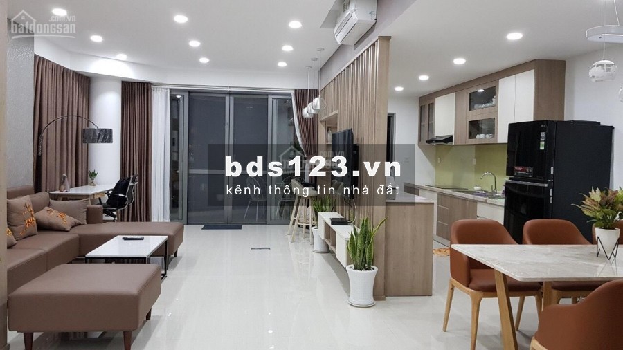 Cho thuê căn hộ cao cấp rộng 130m2, 3 PN, 3 hướng, view sông, giá 50 triệu/tháng, cc Riverpark Premier