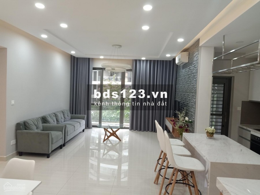 Chính chủ có căn hộ rộng 135m2, 3 PN, view thoáng, cc Riverpark Premier, giá 40 triệu/tháng, LHCC