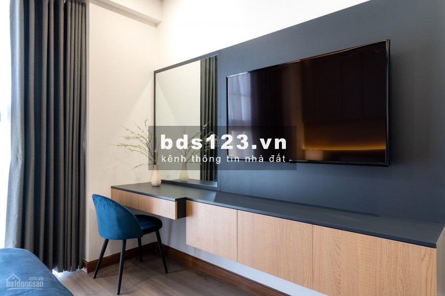 Cần cho thuê căn hộ rộng 128m2, 3 PN, view không bị chắn, cc Riverpark Premier, giá 62.331 triệu/tháng