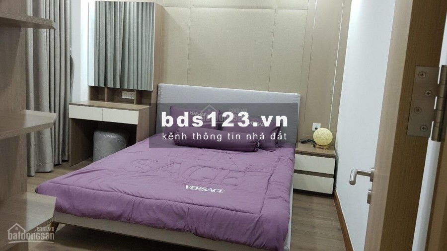 Cho thuê căn hộ cao cấp rộng 130m2, 3 PN, 3 hướng, view sông, giá 50 triệu/tháng, cc Riverpark Premier