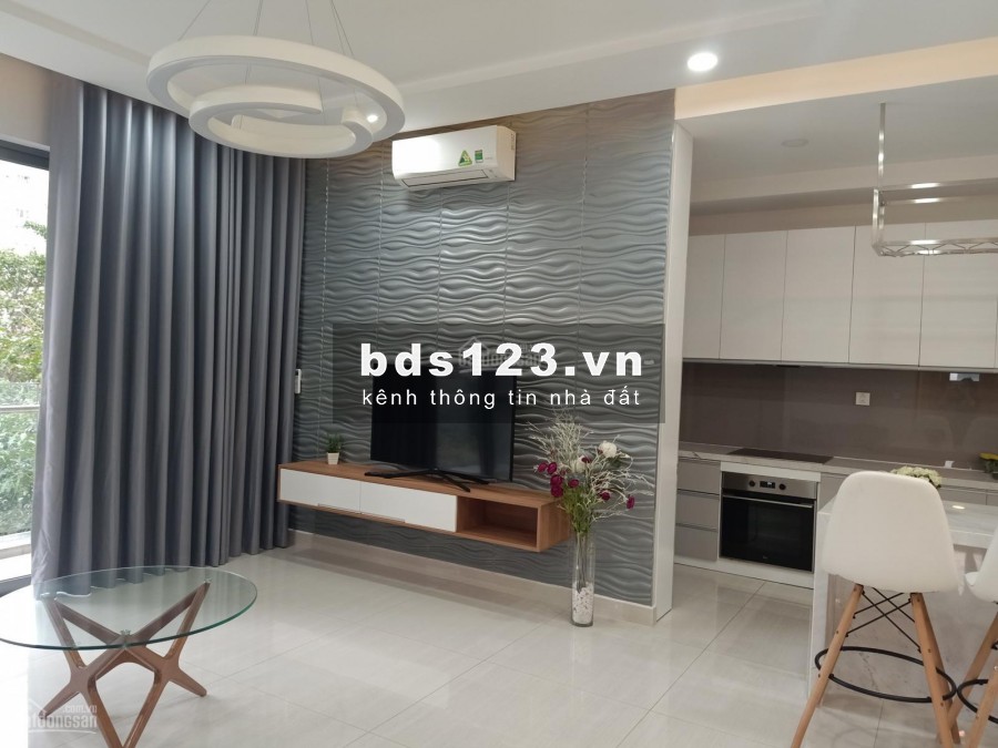 Chính chủ có căn hộ rộng 135m2, 3 PN, view thoáng, cc Riverpark Premier, giá 40 triệu/tháng, LHCC