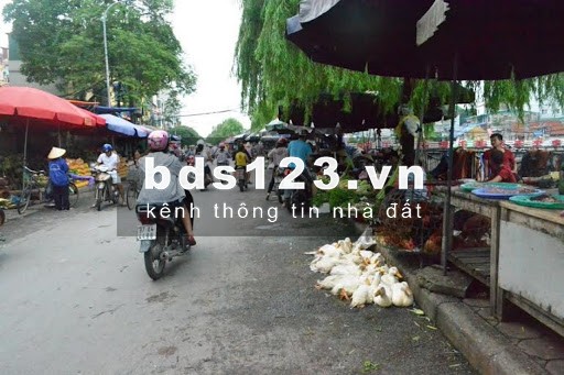 Kinh doanh không nổi phải bán lỗ miếng đất 2000m2 giá 580tr , shr