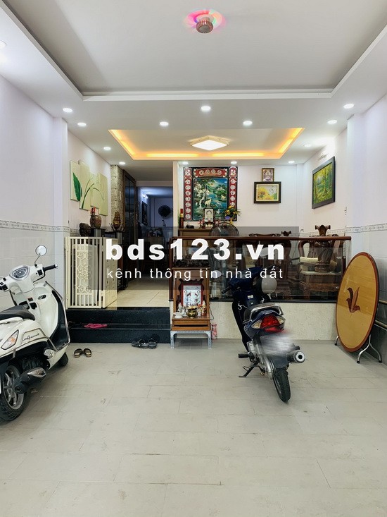 Nhà Đẹp 1 Lầu Hẻm Xe Hơi Nguyễn Thị Thập, Phường Tân Phú, Quận 7