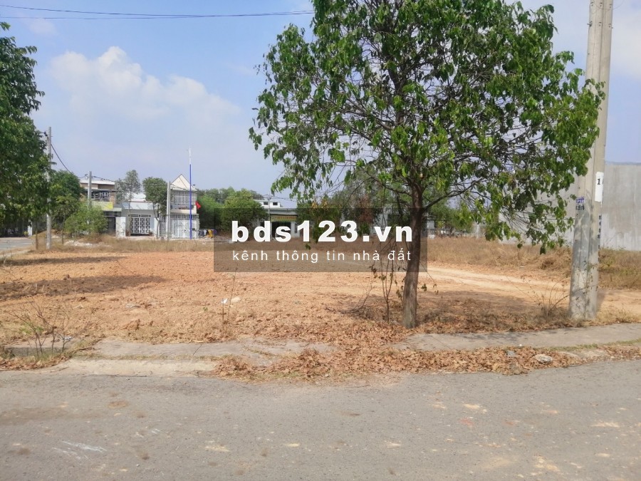 Chính chủ cần bán gấp lô đất chịu lỗ đất nền TP Bình Dương giá 1ty 200 triệu, TC 100%, SHR