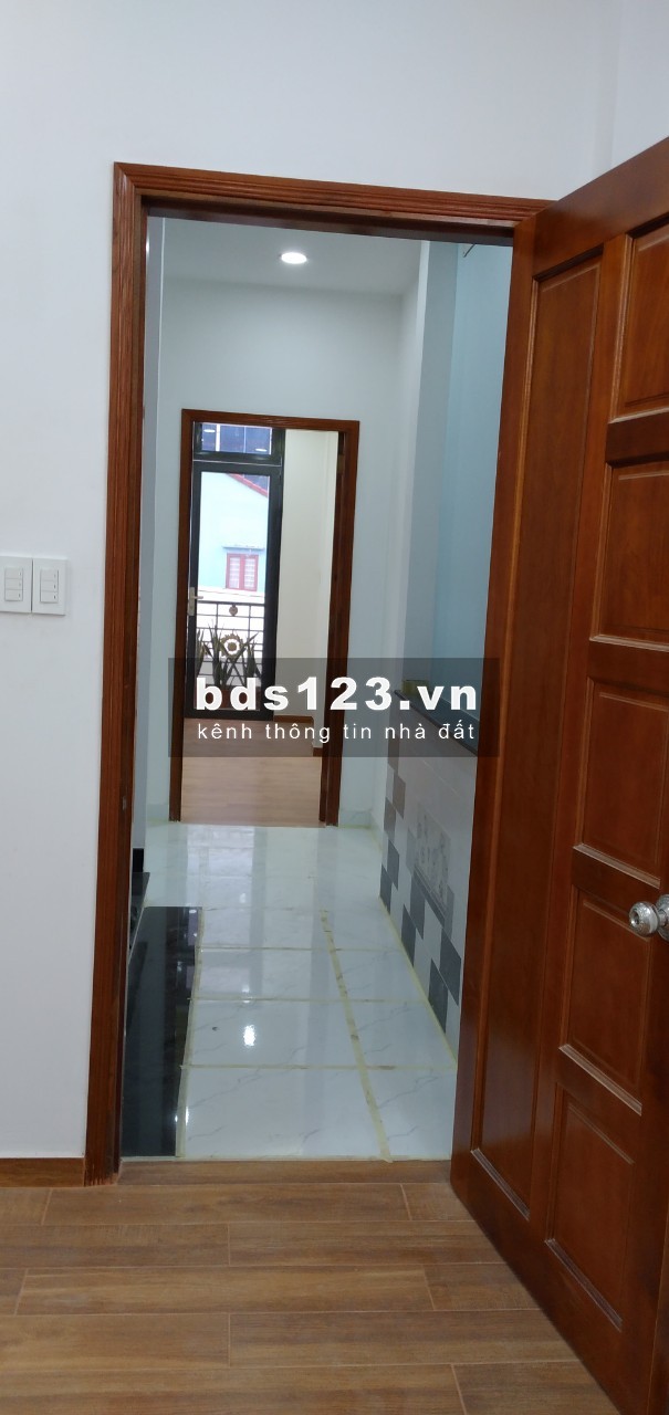 Nhà Lê Trọng Tấn, Bình Tân 4*14m nở hậu, 3 lầu, đường 7m không lộ giới, giá 3,199 tỷ