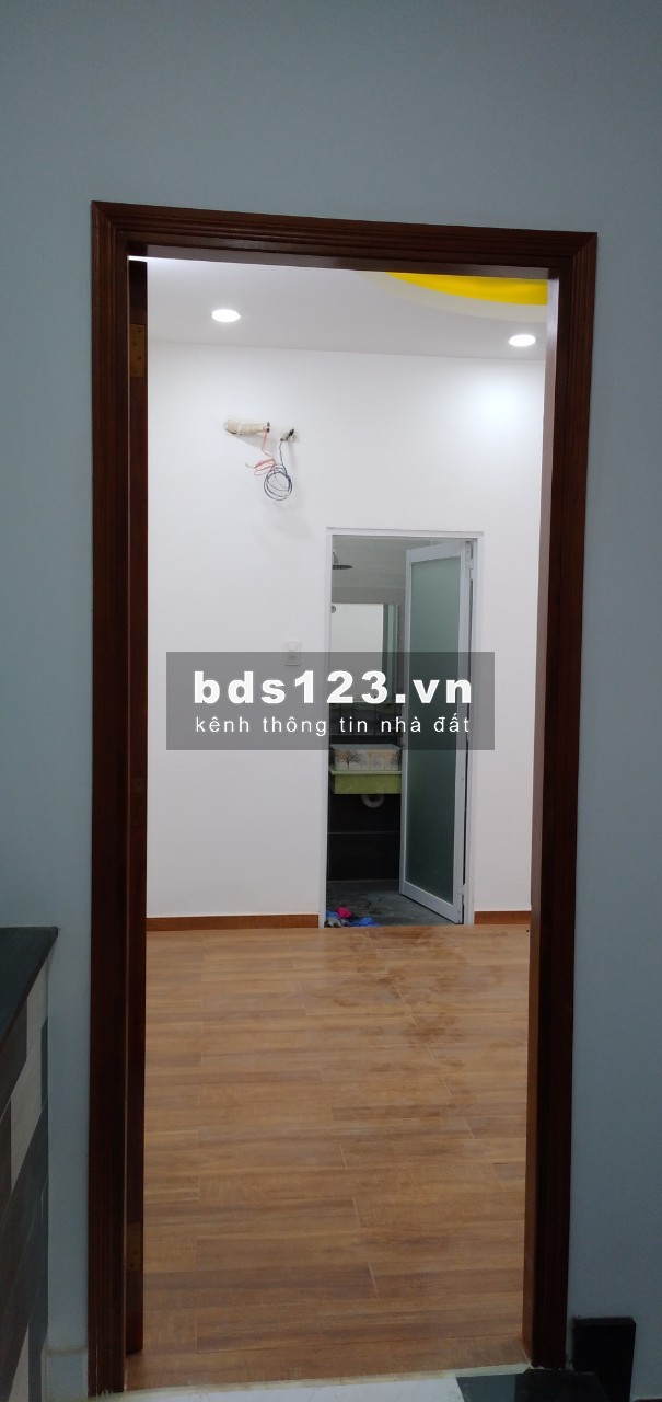 Nhà Lê Trọng Tấn, Bình Tân 4*14m nở hậu, 3 lầu, đường 7m không lộ giới, giá 3,199 tỷ
