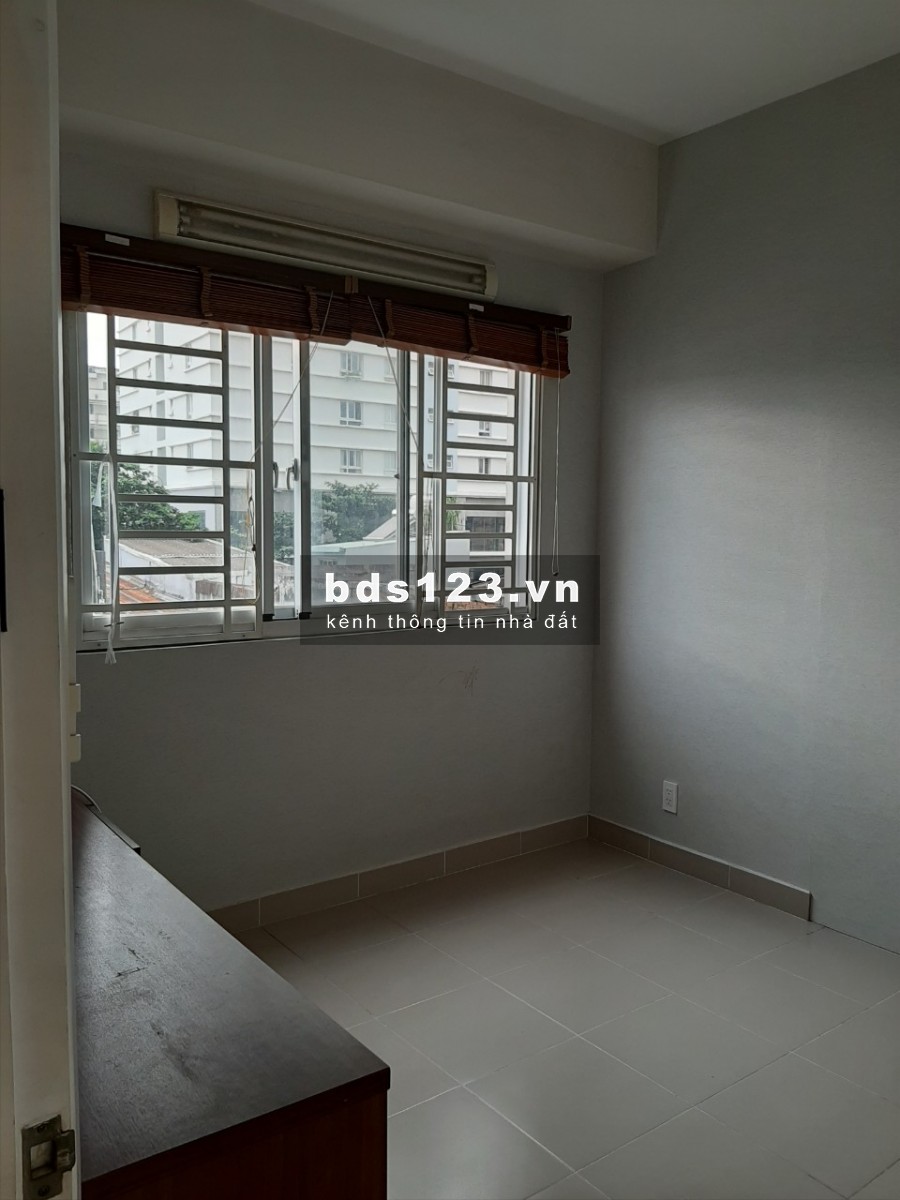 Cần bán chung cu Lotus Garden 67m Nhà thoáng mát - SỔ HỒNG RỒI Gía 2,2 tỷ thương lượng
