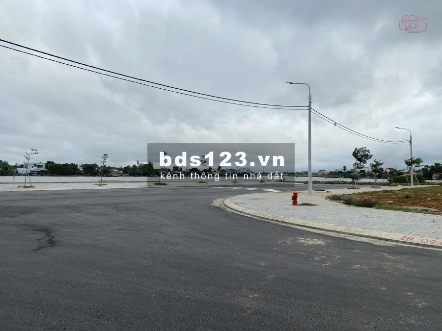 Đất nền Mặt tiền Quốc Lộ H.Núi thành Giá chỉ 100tr/lô