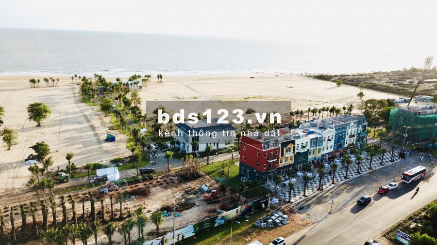 Bán Shophouse mặt tiền đường ven biển Hồ Tràm có hđ thuê 720 triệu/năm kế Melia Hamptons. Lh 0912357447