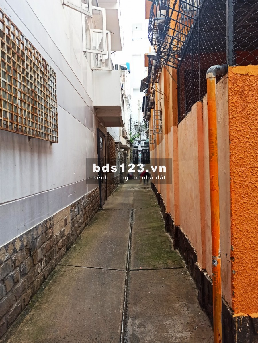 Cho thuê nhà riêng Bùi Thị Xuân, P. 1, Q. Tân Bình. Diện tích 3,7x13m, 1 trệt 1 lầu, 2 PN. Giá 13 triệu