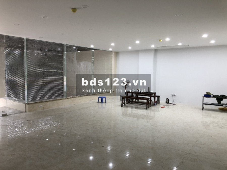 Cho thuê văn phòng tại 79 Vũ Đức Thận