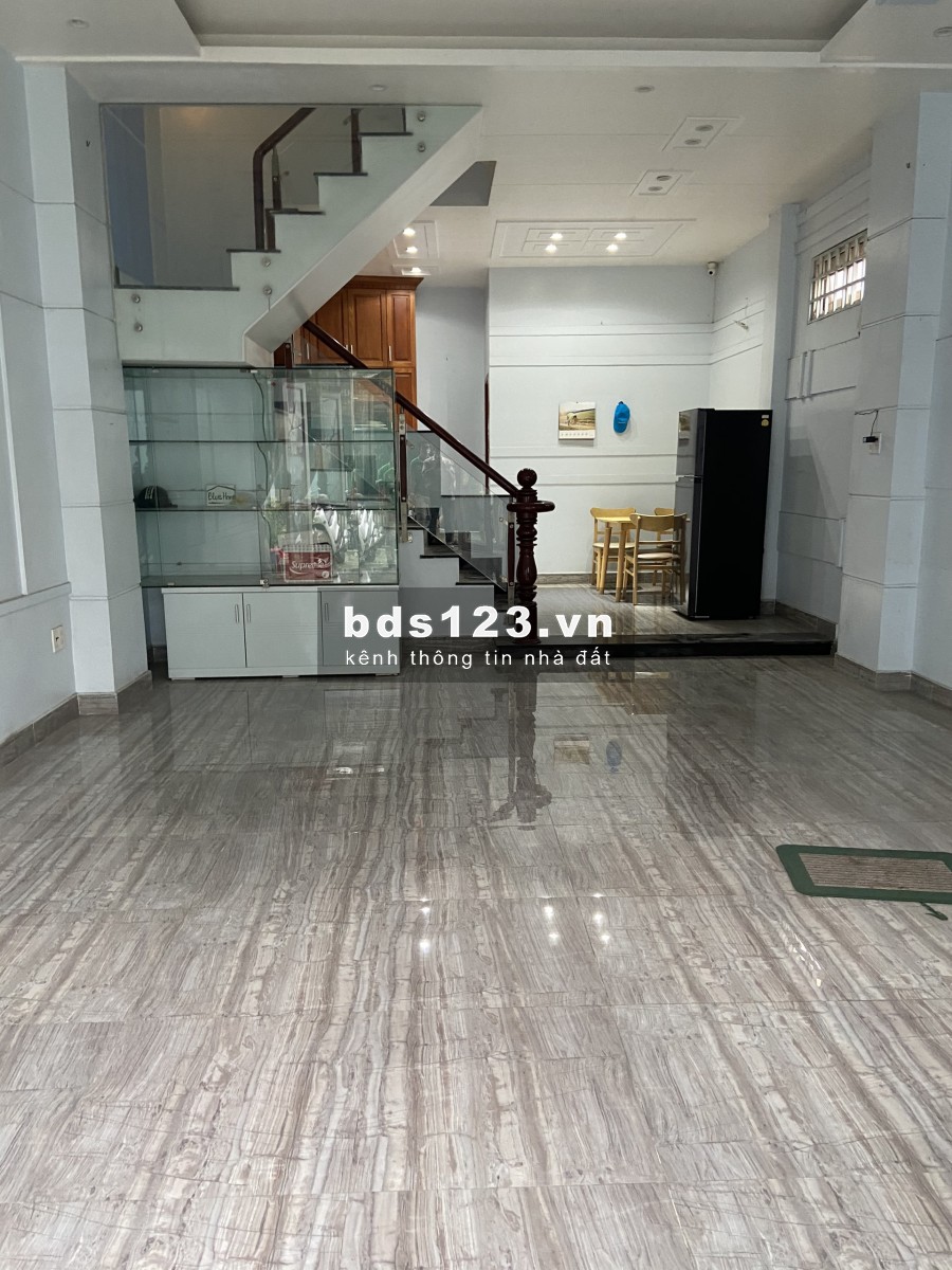 Cho thuê Nhà Lô góc Mặt Tiền Trần Quy Cáp 5x20 – 40tr