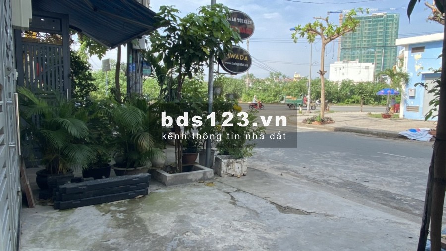 bán gấp nhà mặt tiền đường dc9 giao bình long 80m2 giá 7,8 tỷ tân phú.