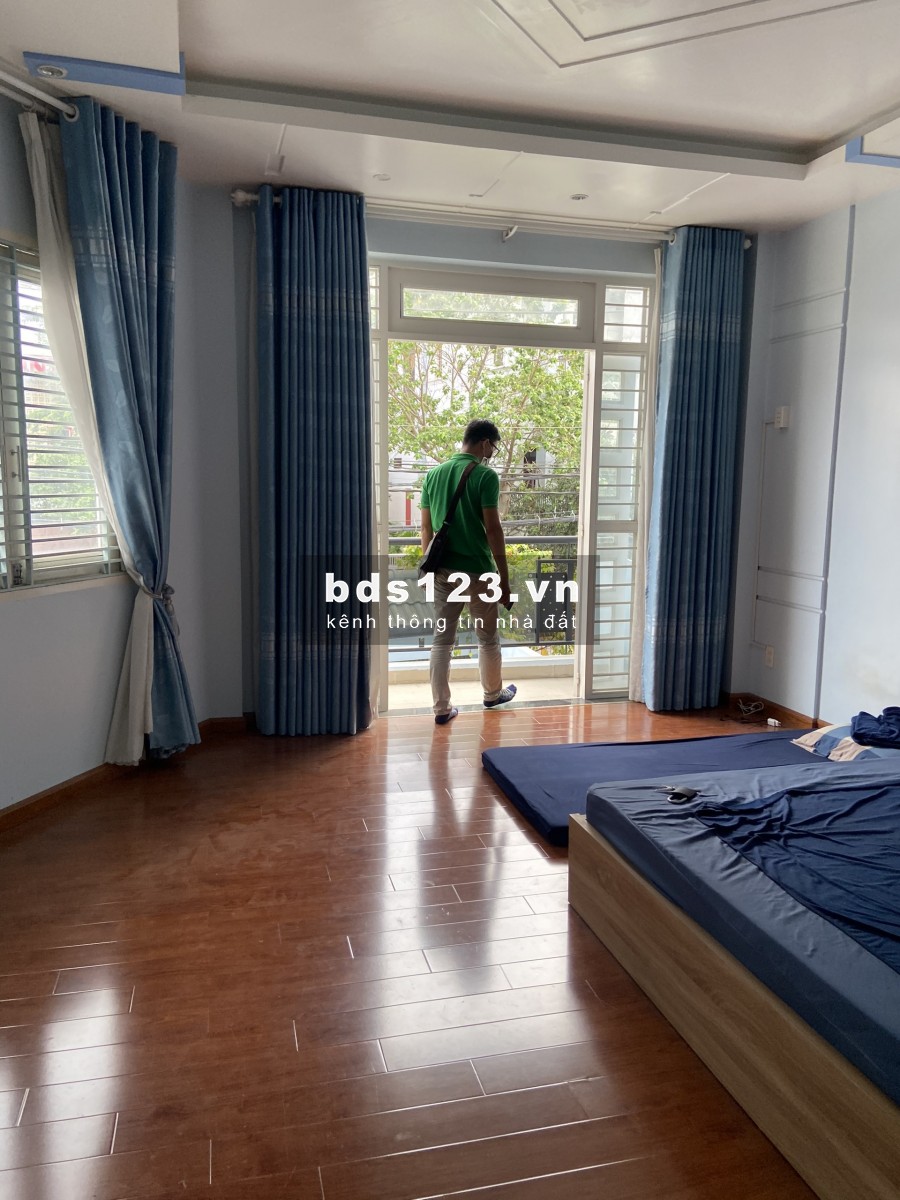 Cho thuê Nhà Lô góc Mặt Tiền Trần Quy Cáp 5x20 – 40tr
