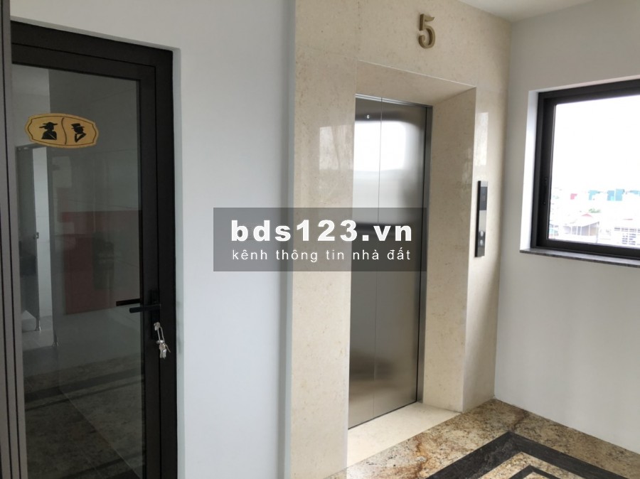 Cho thuê văn phòng tại 79 Vũ Đức Thận