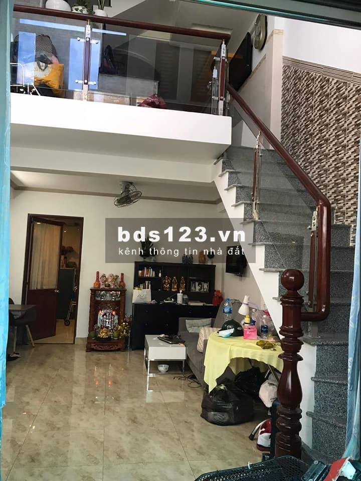 Cần bán gấp-41m2 Lương Hữu Khánh-Quận 1-4 tầng kiên cố-Gần MT-Hẻm 4m thông-8.9 tỷ