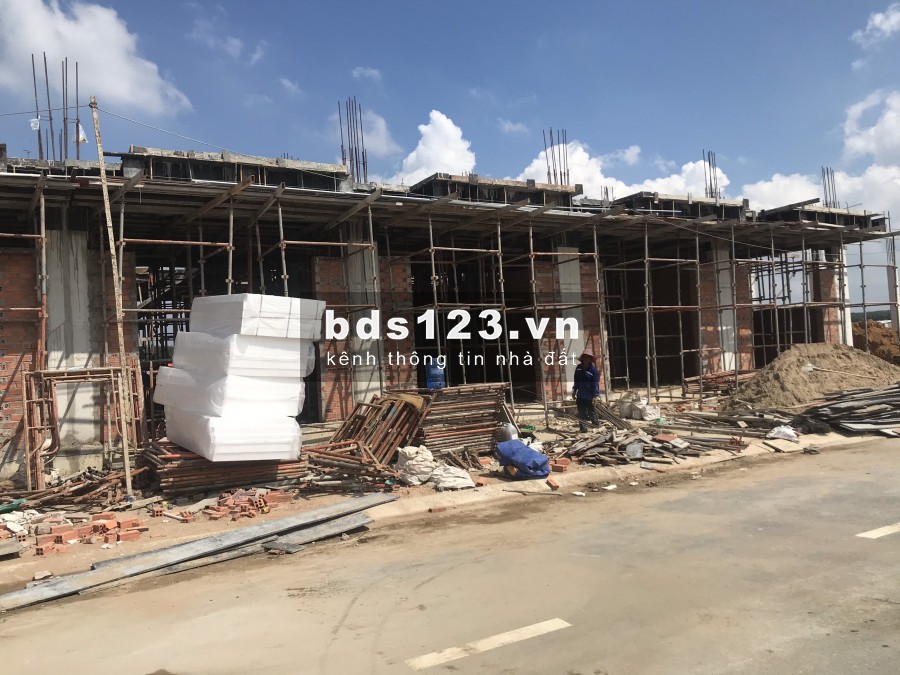 Chỉ 850 triệu, sở hữu lô đất sổ riêng, DT 100m2, liền kề Sân Bay Long Thành, Đồng Nai
