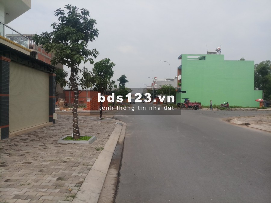 Cuối năm bán gấp 440m2 thổ cư mặt tiền Trần Văn Giàu, tiện xây kho xưởng - nhà trọ, gần KCN Ponchen