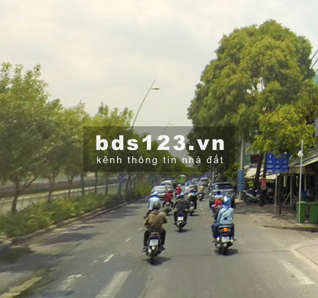 Cho thuê nhà 2 mặt tiền. Ngang 15m đường Trường Sa