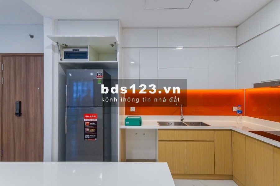 Căn hộ Silver House - Sunwah Pearl, 2PN DT 105m2 đầy đủ nội thất cao cấp giá chỉ 21 triệu