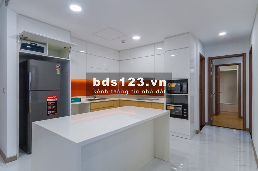 Căn hộ Silver House - Sunwah Pearl, 2PN DT 105m2 đầy đủ nội thất cao cấp giá chỉ 21 triệu