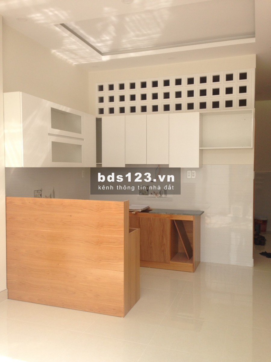 Bán gấp nhà đường số 6, Phường Linh Xuân,Thủ Đức,LH 0909428959.