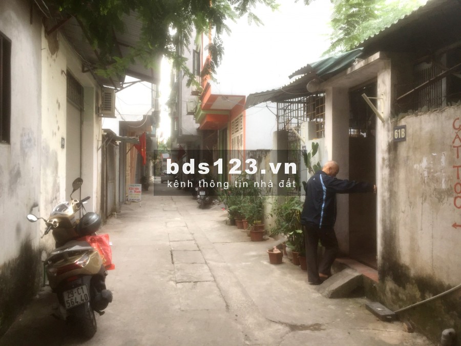 Chính chủ cho thuê nhà C4 diện tích 32m2 khép kín tại xã Vĩnh Quỳnh, Thanh Trì, Giá 2tr/th