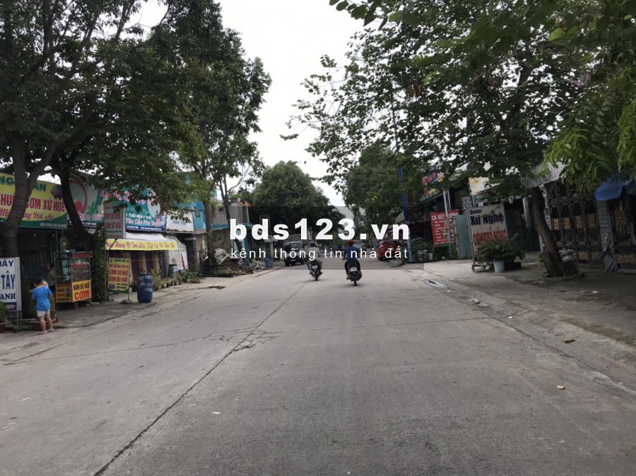Đất chính chủ nhượng hết để về quê chăm sóc ba mẹ và làm ăn. Giá chỉ 850tr/100m2.