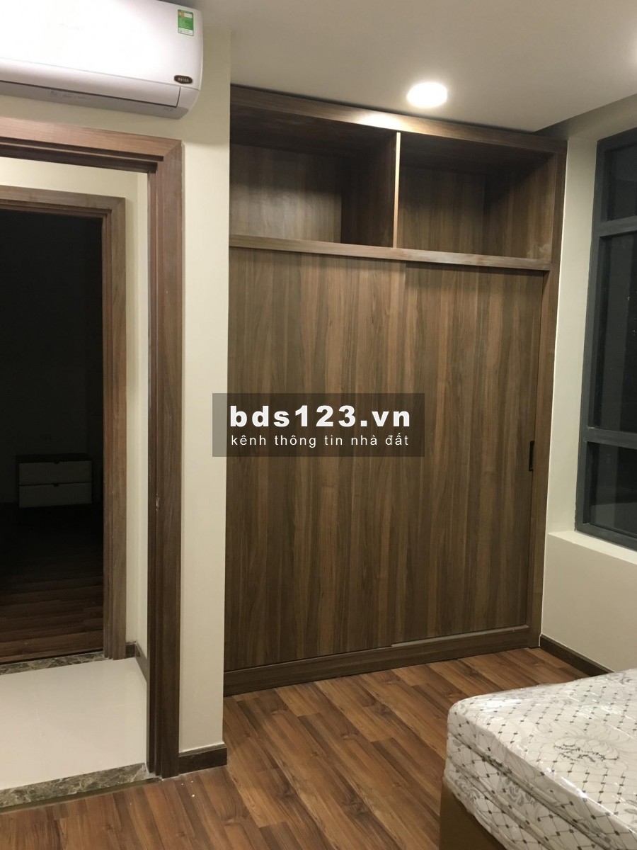 De Capella cần bán căn hộ có ít nội thất 3PN