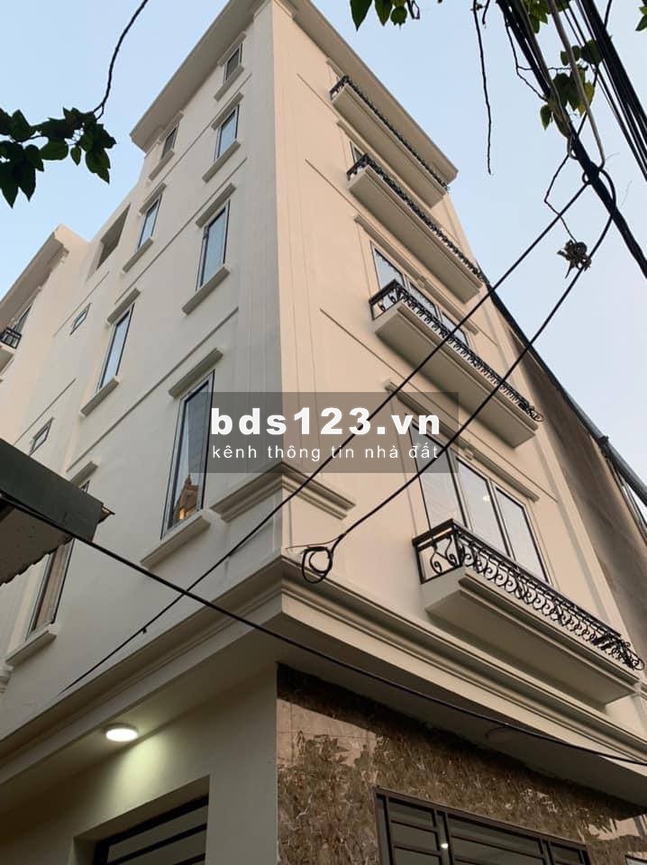 BÁN NHÀ TÂY HỒ LÔ GÓC, 2 Ô TÔ TRÁNH, GARA, KHU NGOẠI GIAO ĐOÀN, 52MX5T, 6.5 TỶ