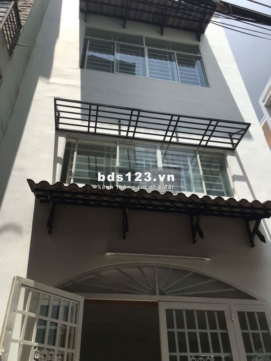Bán Nhà Phú Nhuận 80m2-Ngang 6m 3 tầng BTCT giá chỉ 5tỷ5