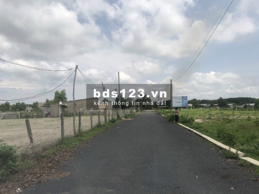 Mảnh đất đầu tư tiềm năng Hồ Tràm cách biển 2,5km DT 501m2, TC 100m2, SHR. Giá chỉ 4,7tr/m2