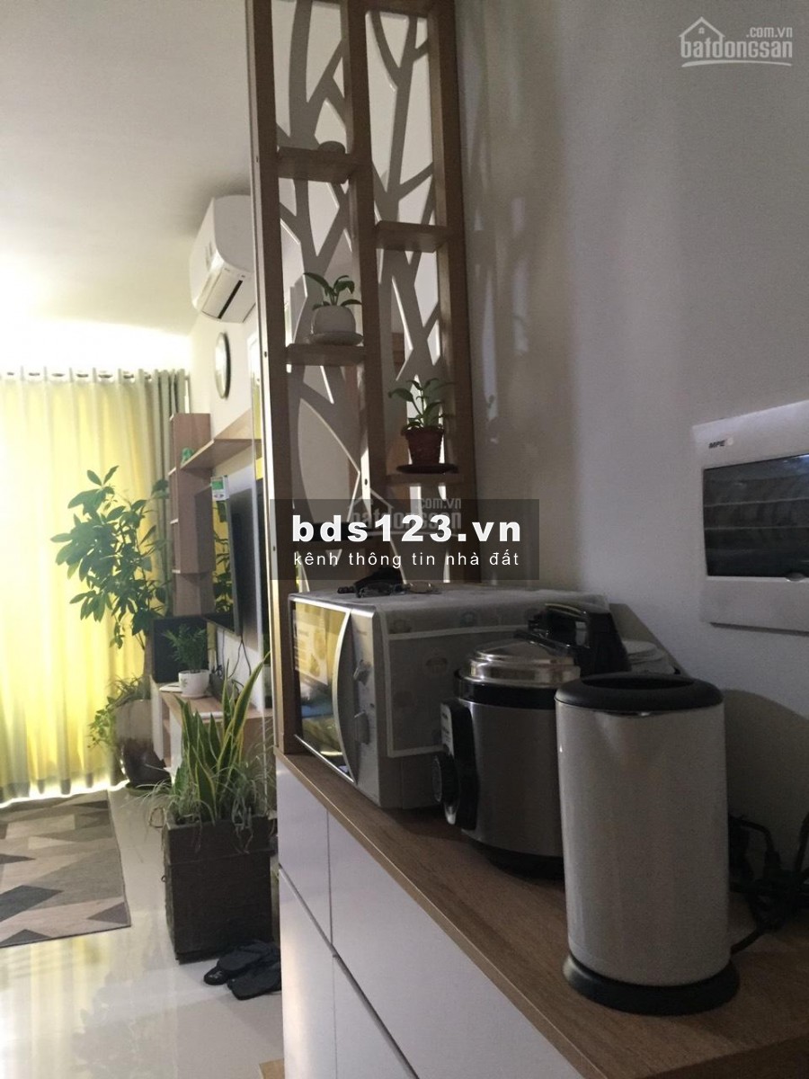 Chính chủ cần cho thuê căn hộ 65m2, 2 PN, có sẵn nội thất, dtsd 100%, cc Saigon Gateway, giá 6.5 triệu/tháng