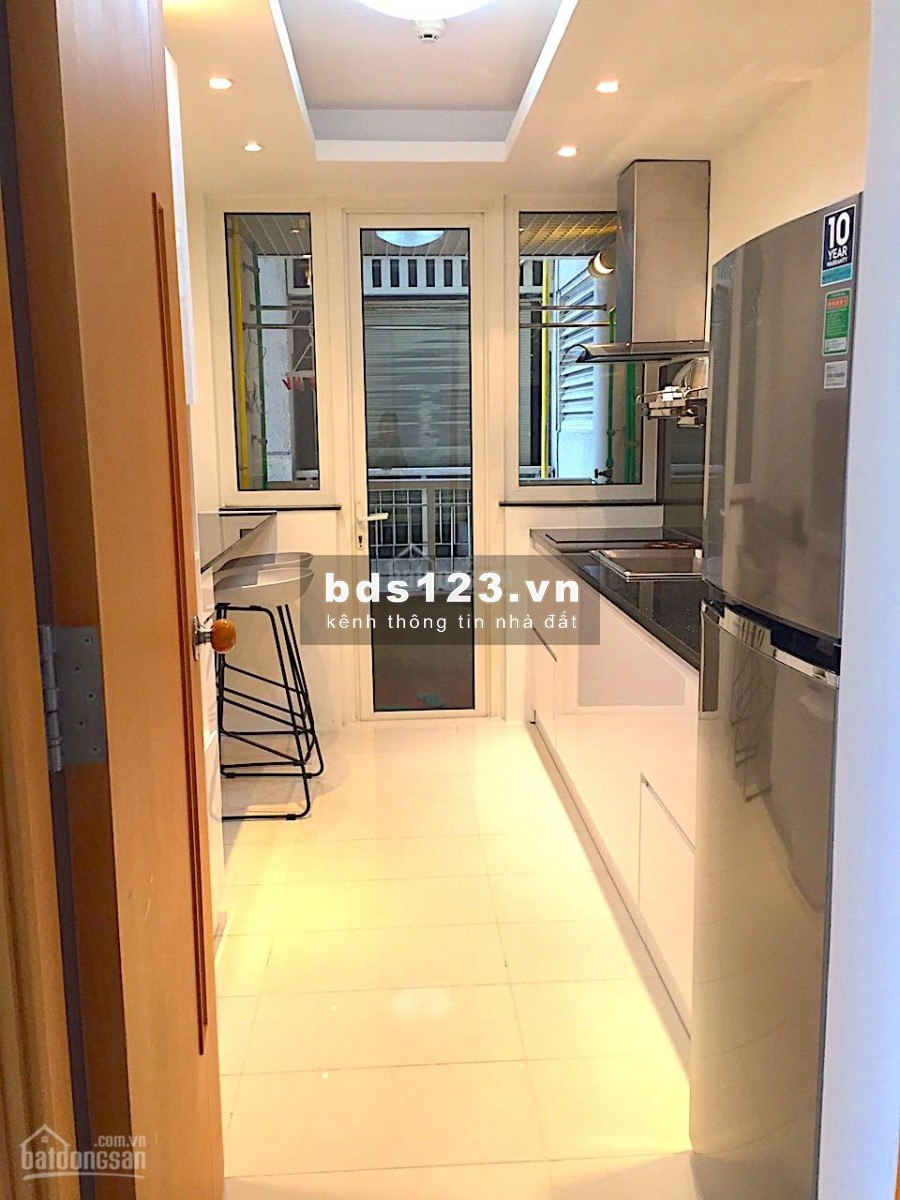 Căn hộ 3 PN, view đẹp, tầng trung, dtsd 90m2, kiến trúc đẹp, cc Saigon Pearl, giá 19 triệu/tháng