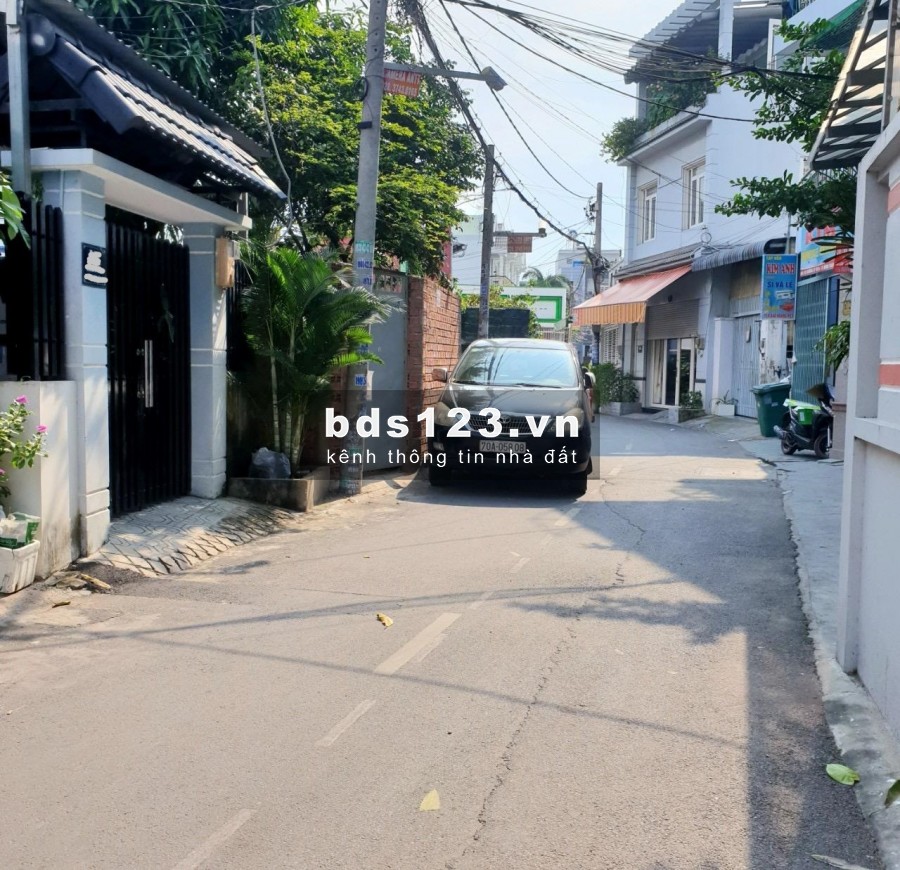 Nhà cấp 4 mới xây 34m2 sổ sẵn, đường 37 Bình Trưng Tây, 2.73 tỷ