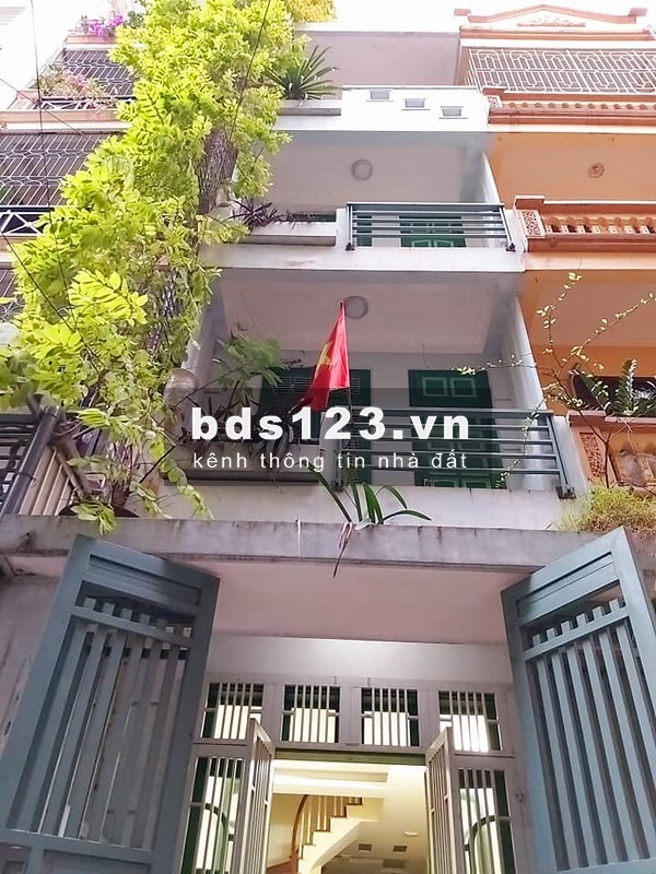 Nhà bán Quận 10 đường 3/2 dt 39m2, 4 tầng, giá 4 tỷ 950. HXH 4m