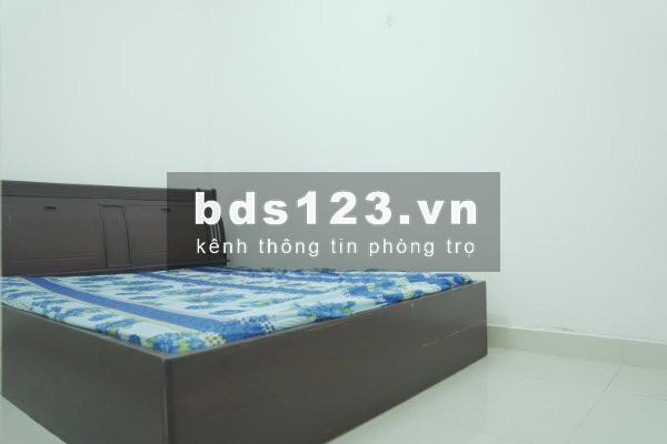 Phòng trọ diện tích 35m2 có 1PN + 1PK + 1WC, đường Nguyễn Văn Quá, Q.12