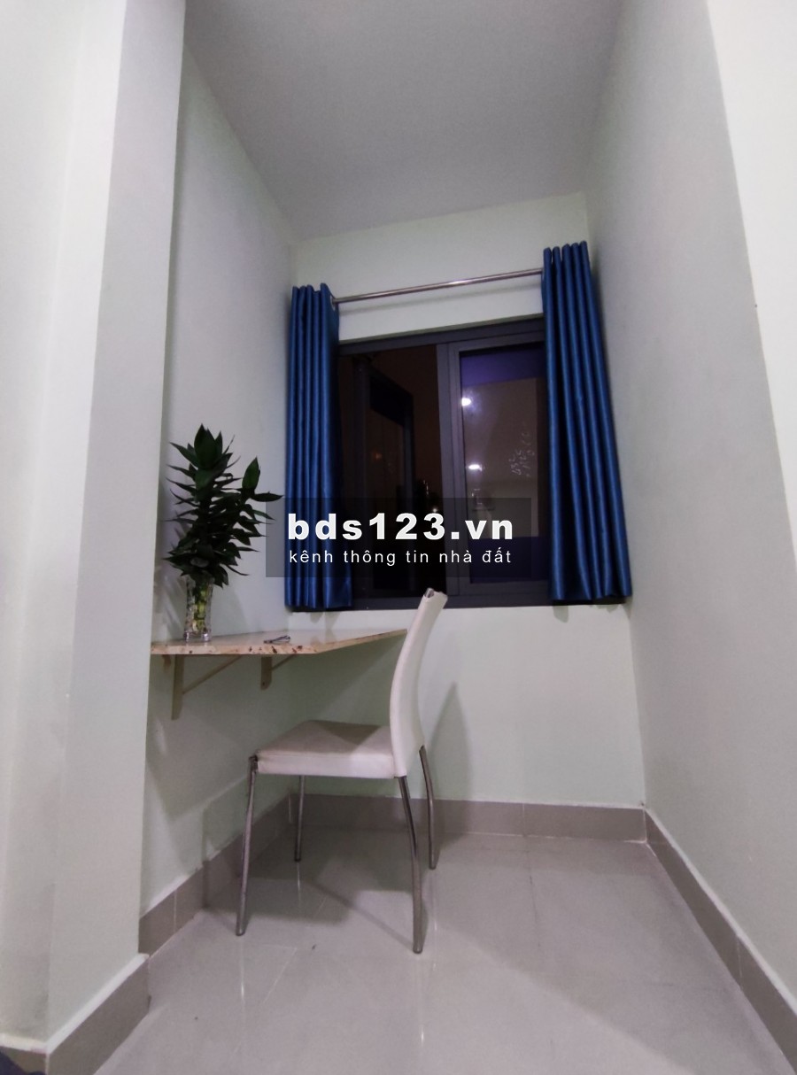 CHDV mới xây, ban công, full nội thất, đường Hồng Hà.TB