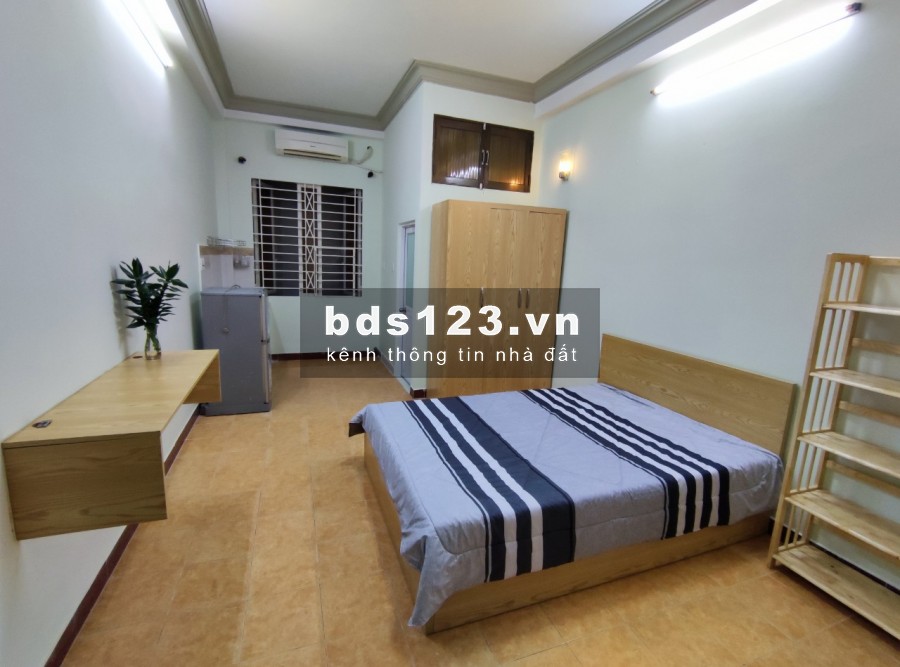 CHDV mới xây, ban công, full nội thất, đường Hồng Hà.TB