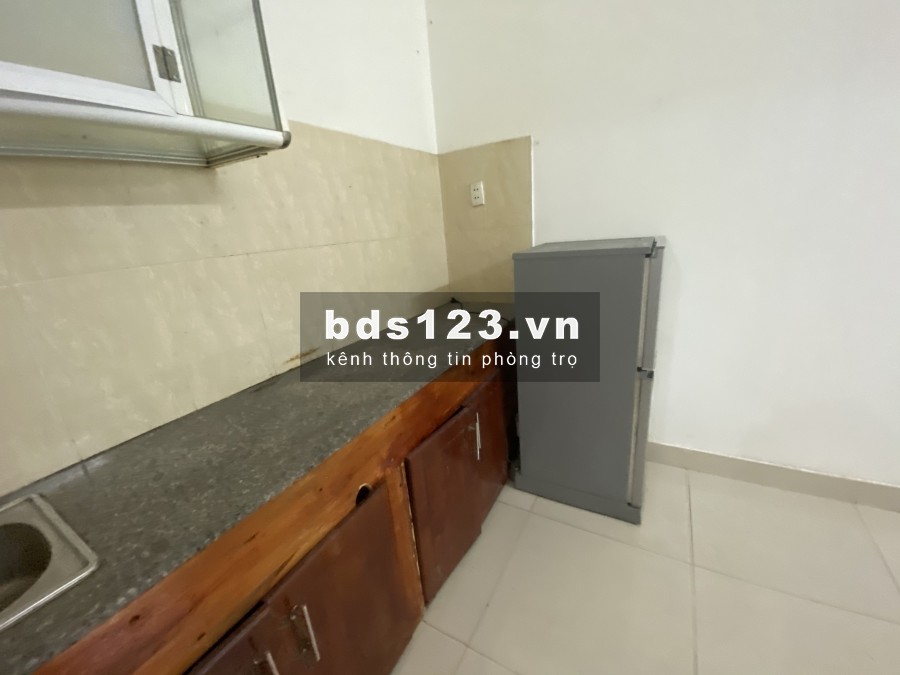 Phòng trọ diện tích 35m2 có 1PN + 1PK + 1WC, đường Nguyễn Văn Quá, Q.12