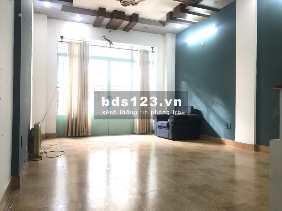 Phòng trọ Quận 8 25m² giờ giấc tự do, có máy lạnh.