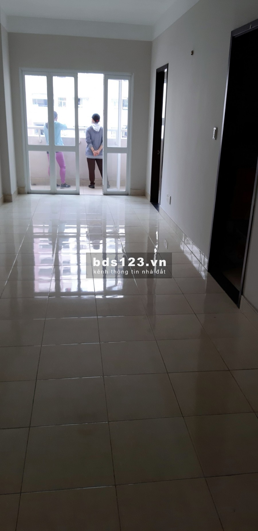 Bán chung cư khang 73m, 2PN, có sổ hồng giá 1,980 tỷ có TL
