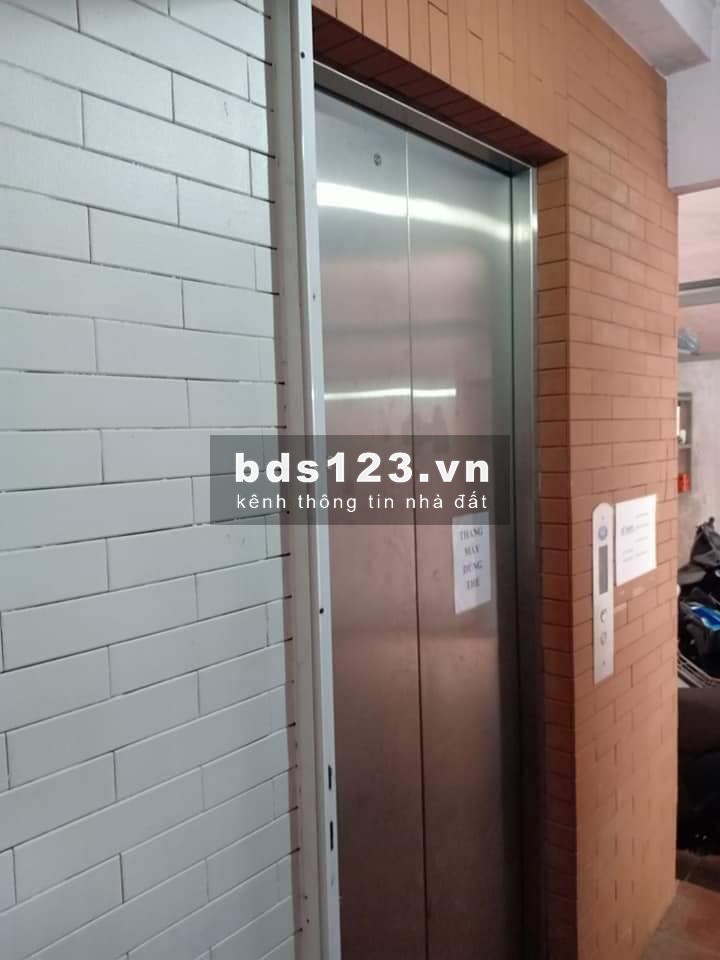 Bán Nhà Phố Nguyễn Văn Linh, Long Biên, 50mx7Tầng, Mặt Tiền 9m, Thang Máy, Kinh Doanh-5.3 Tỷ
