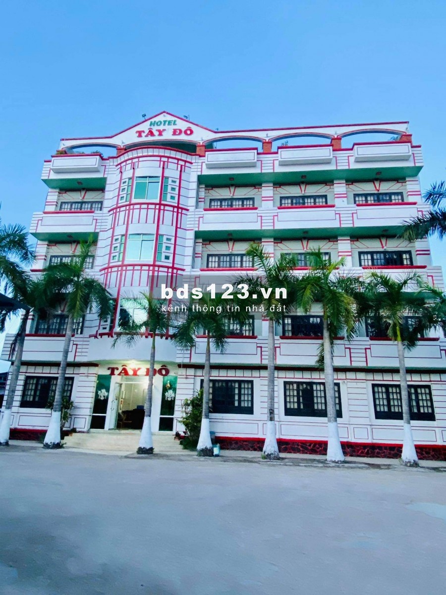 Nhà nghĩ đang khai thác doanh thu tốt, mặt tiền tại Thị Trấn Bình đại , bến tre ( chuẩn bị thành lập ban chỉ đạo triển khai đề án xây dựng Thị Xã )